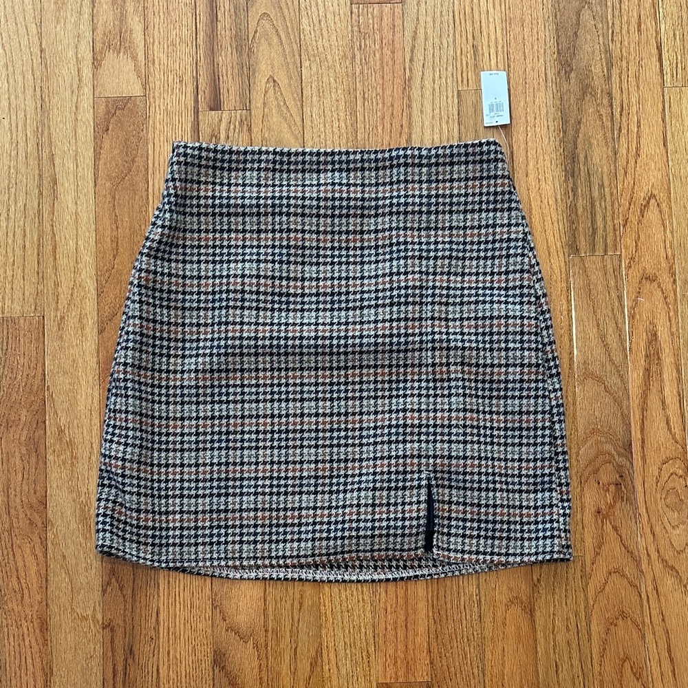 Old Navy Houndstooth Mini Skirt - Black and Brown